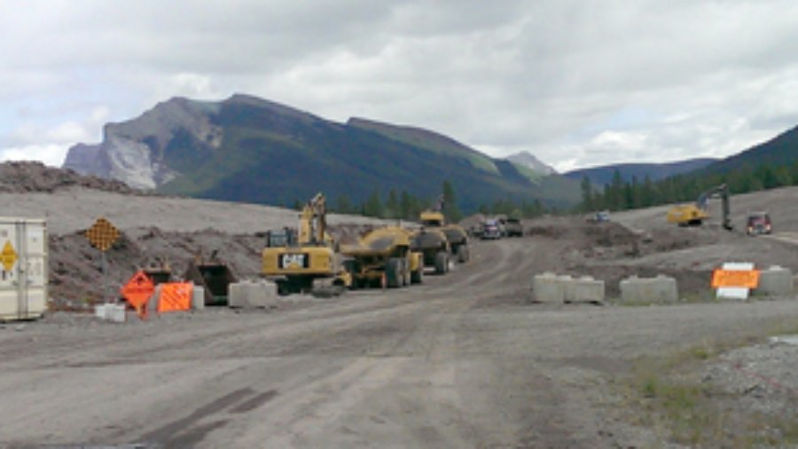 Access to Stewart Creek and Middle Sister