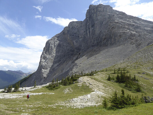 West Wind Pass. Has anyone seen this bench? Thumbnail